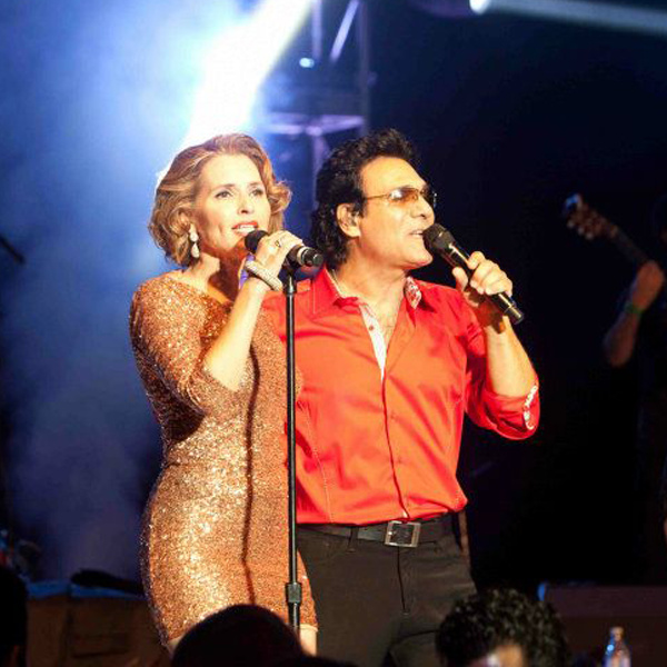 DJ - Andy & Shani